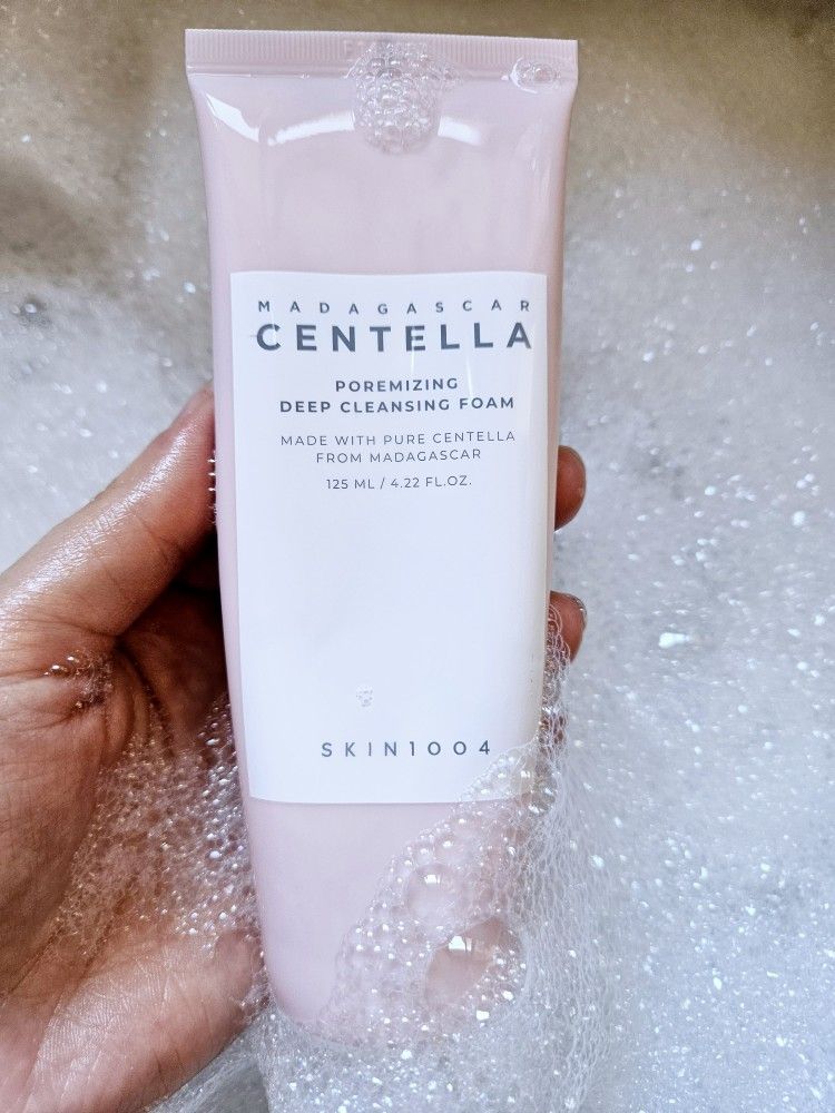 Centella Poremizing Deep Cleansing Foam