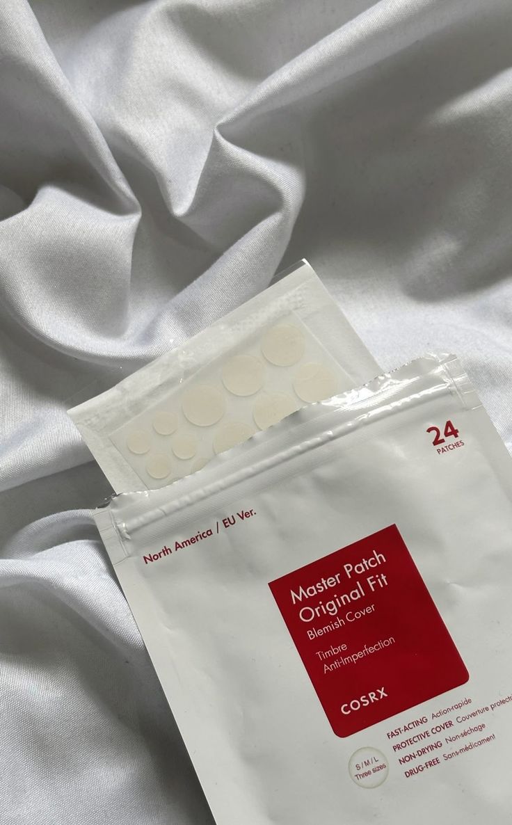 COSRX Pimple Patch – Fast Acne Treatment (24 Patches)